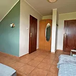 B&B Sakowcowka - , Stajnia *