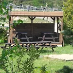 Sakowcowka - , Stajnia B&B Chwaszczyno