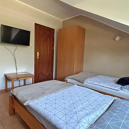Sakowcowka - , Stajnia Bed & Breakfast Chwaszczyno