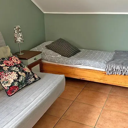 Sakowcowka - , Stajnia * Lapino Kartuskie