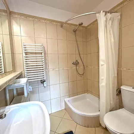 Sakowcowka - , Stajnia Bed & Breakfast