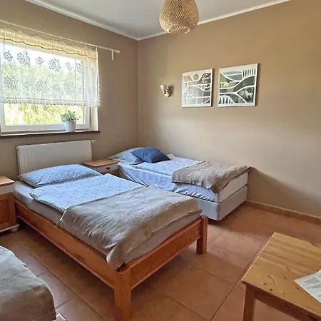 Sakowcowka - , Stajnia Bed & Breakfast