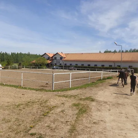 Sakowcowka - , Stajnia * Lapino Kartuskie