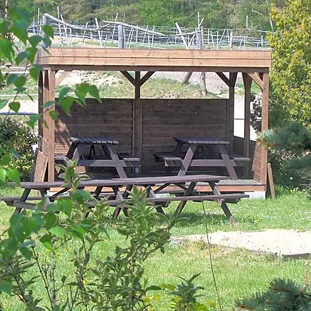 B&B Sakowcowka - , Stajnia