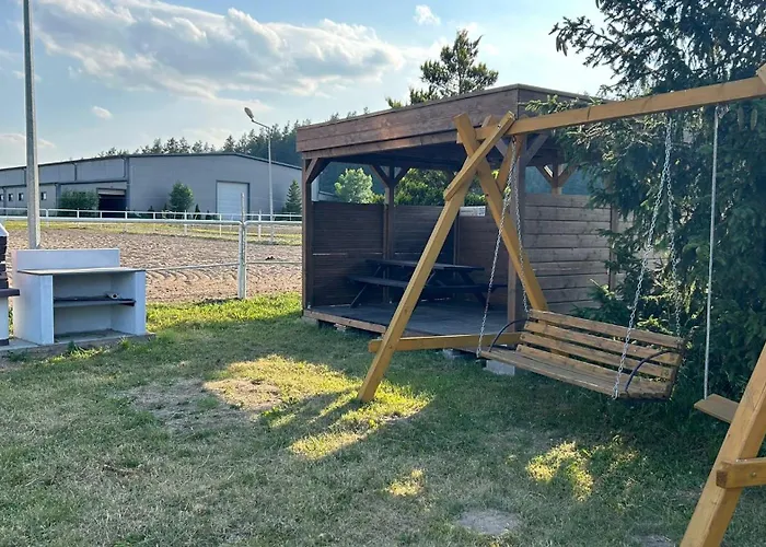 Sakowcowka - , Stajnia * Chwaszczyno