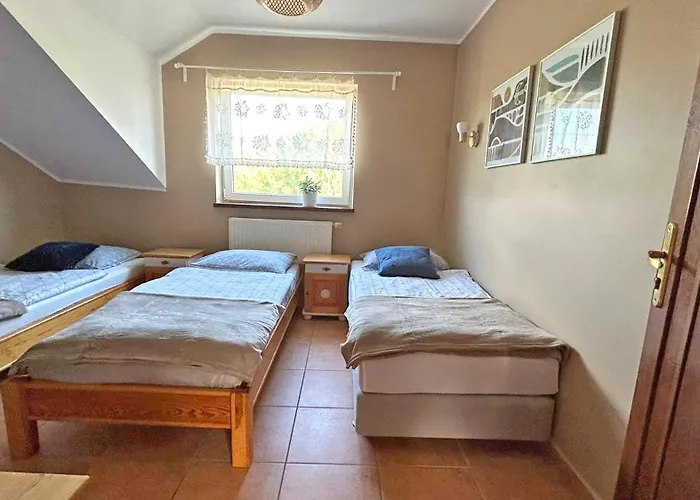 Sakowcowka - , Stajnia Отель типа 