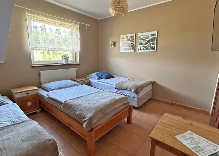 Sakowcowka - , Stajnia Отель типа 