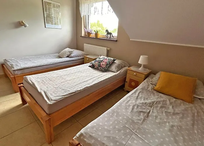 Sakowcowka - , Stajnia * Chwaszczyno