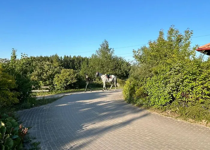 Sakowcowka - , Stajnia * Chwaszczyno